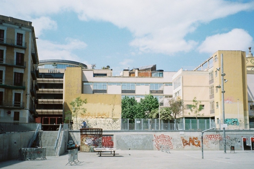 barcelona architecture, barcelona photography, film photography, travel film photography