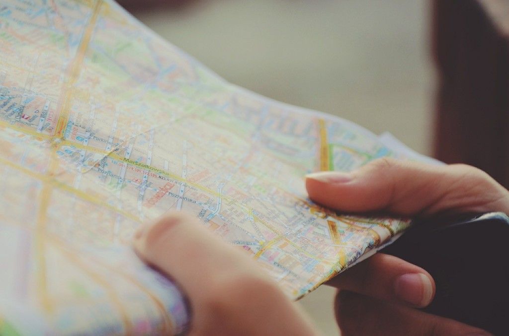 guide to travel planning, travelling with maps, map travel planning