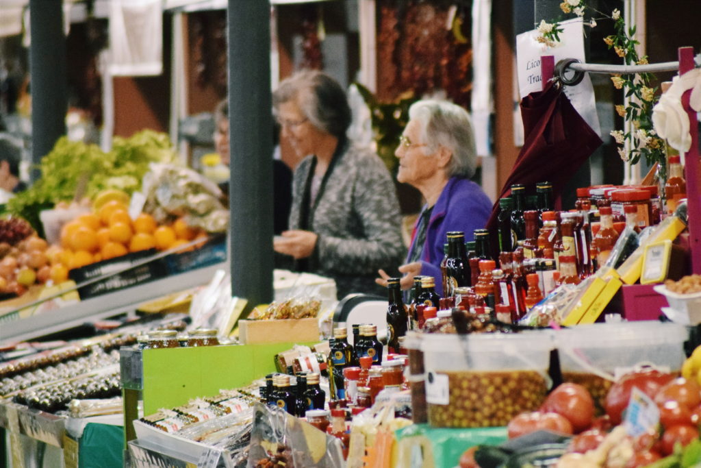 loule market, municipal market loule, algarve bucket list