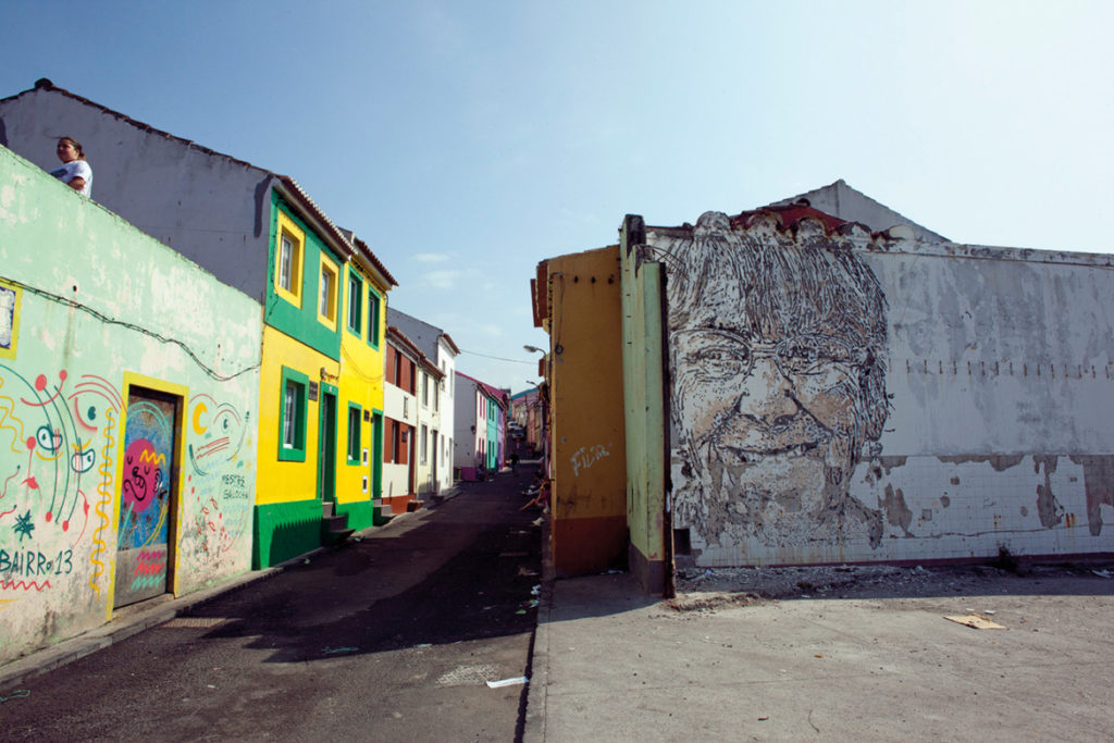 portuguese street artist, vhils portugal
