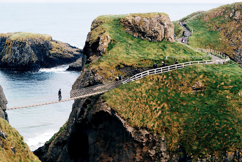 carrick-a-rede, weekend in antrim, northern ireland travel