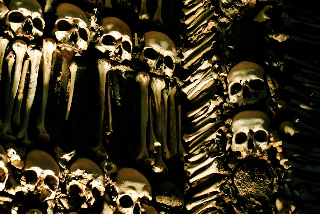 Évora chapel of bones, what to see in evora