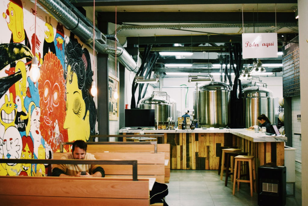 craft beer lisbon, dois corvos lisbon