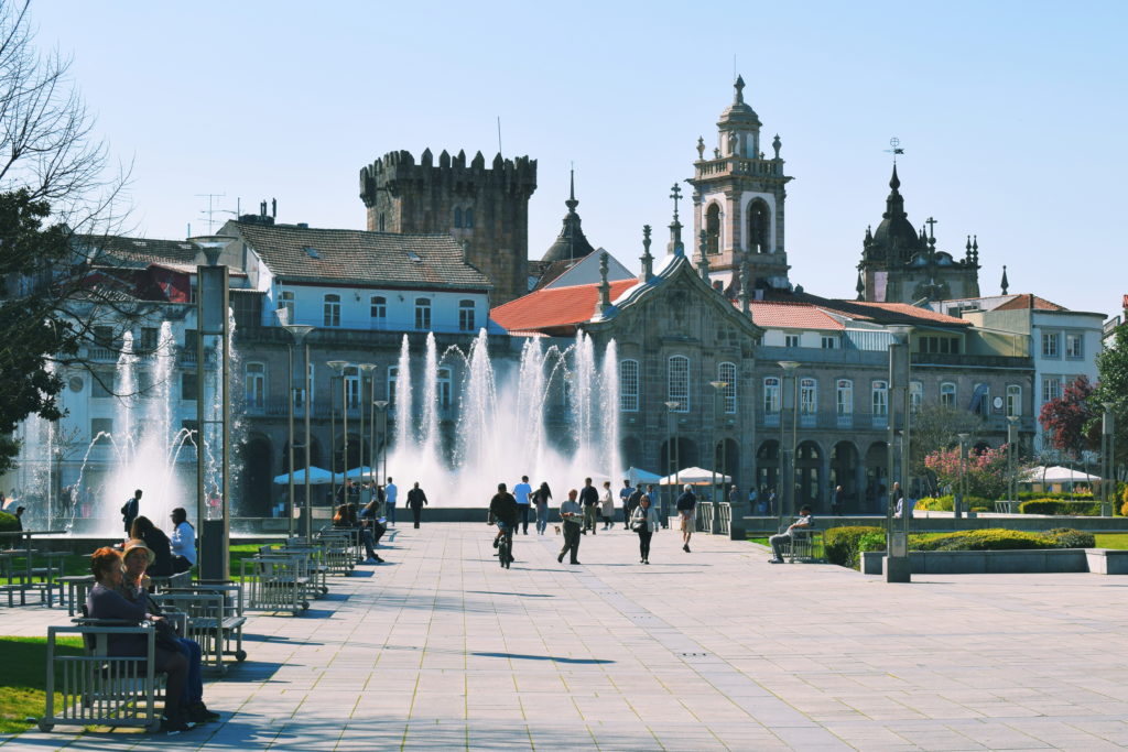 living in portugal, portugal expat tips