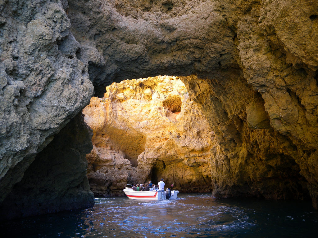 cave hopping portugal, algarve caves, algarve bucket list